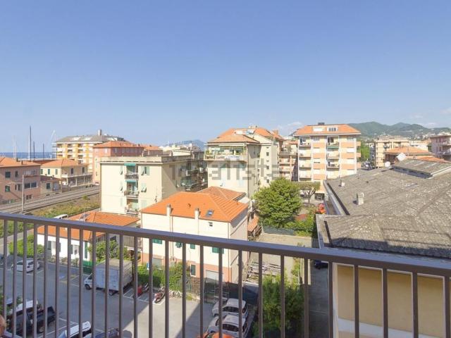 Appartamento in vendita a Lavagna, Liguria