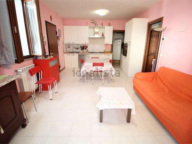 Appartamento in vendita a Rio Salso-Case Bernardi, Marche