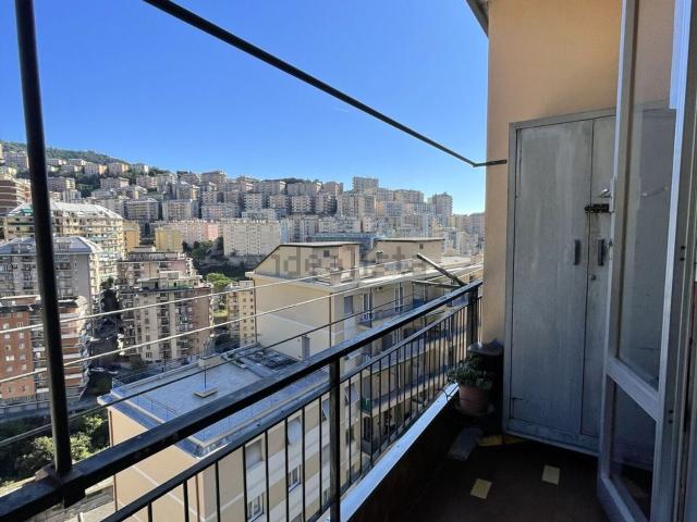 Appartamento in vendita a Lagaccio, Genova