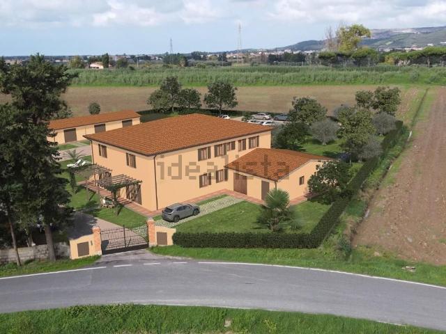 Appartamento in vendita a Venturina Terme, Campiglia Marittima