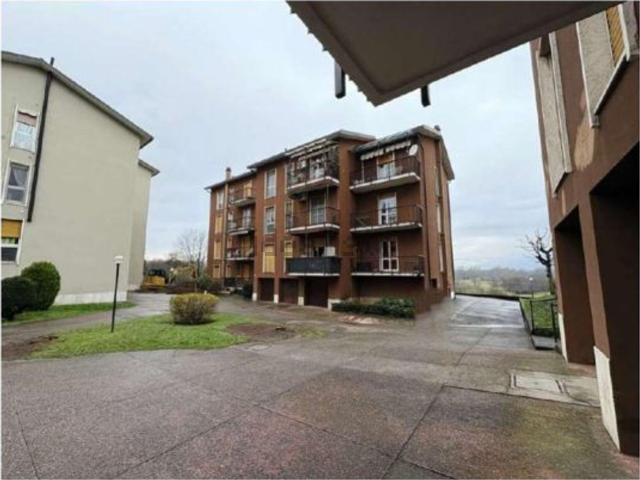 Appartamento in vendita a Montesiro, Besana In Brianza