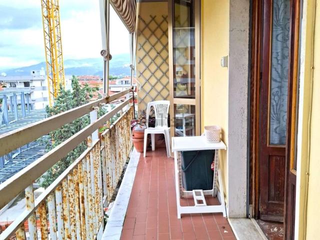 Appartamento in vendita a Marina di Carrara, Carrara