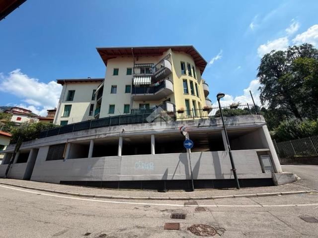Appartamento in vendita a La Ca', Calolziocorte