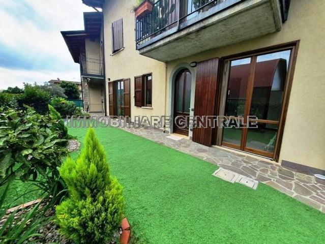 Appartamento in vendita a Telgate, Lombardia