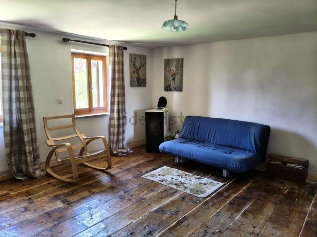 Appartamento in vendita a Gosaldo, Veneto