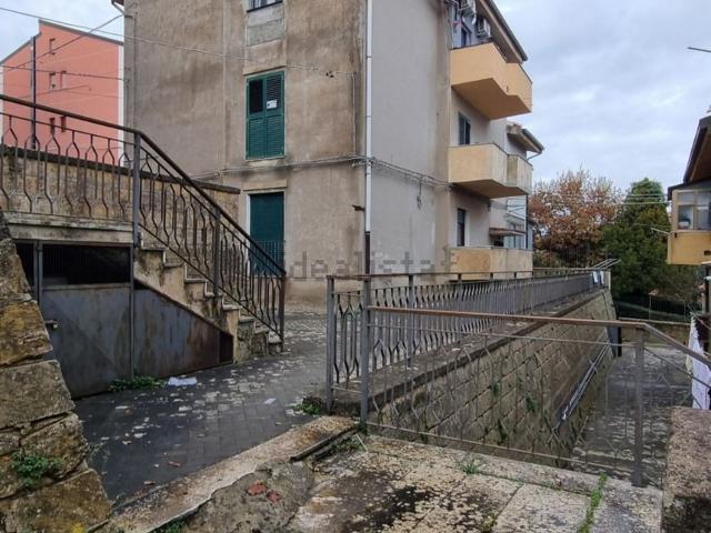 Appartamento in vendita a Nicosia, Sicilia