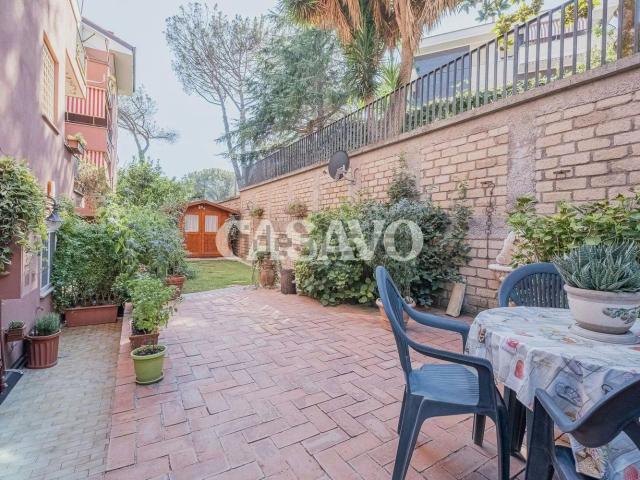 Appartamento in vendita a Torrino, Roma