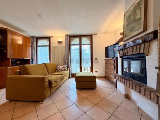 Appartamento in vendita a Cerete, Lombardia