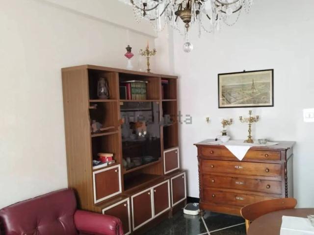Appartamento in vendita a Centro Est, Serra Riccò