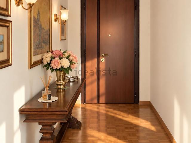 Appartamento in vendita a Montagnola, Roma
