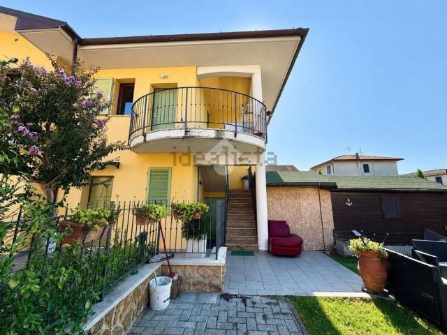Appartamento in vendita a Vignole, Quarrata