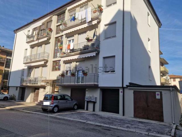 Appartamento in vendita a Parco Città, Vicenza