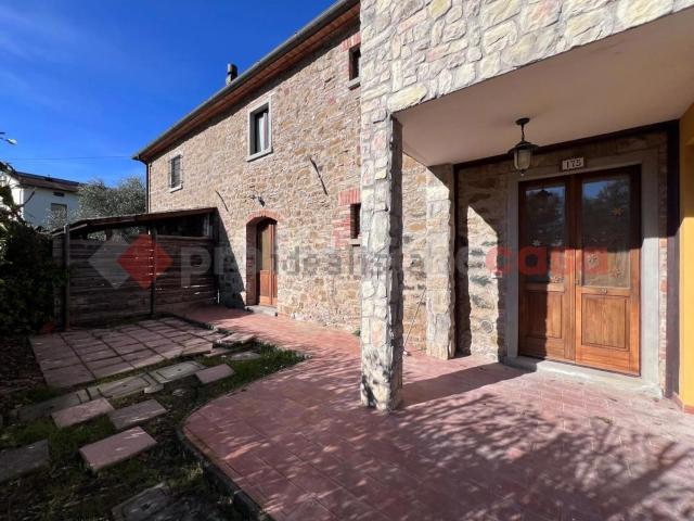 Appartamento in vendita a Civitella in Val di Chiana, Albergo