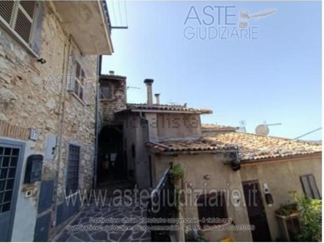 Appartamento in vendita a Pereto, Abruzzo