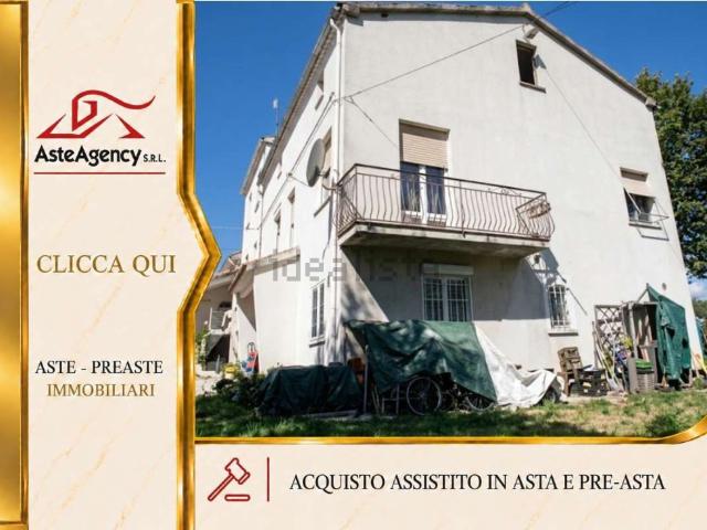 Appartamento in vendita a Troviggiano, Cingoli