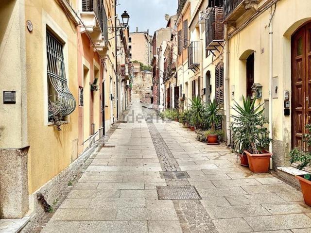 Appartamento in vendita a Stampaxi/Stampace, Cagliari