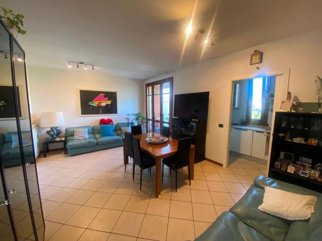 Attico in vendita a Agliana, Toscana