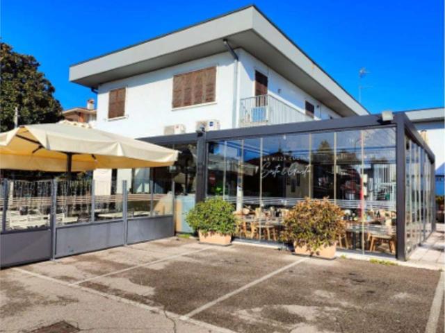 Appartamento in vendita a Peschiera Del Garda, Veneto