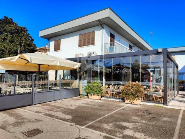 Appartamento in vendita a Peschiera Del Garda, Veneto
