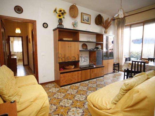 Appartamento in vendita a Marina di Carrara, Carrara