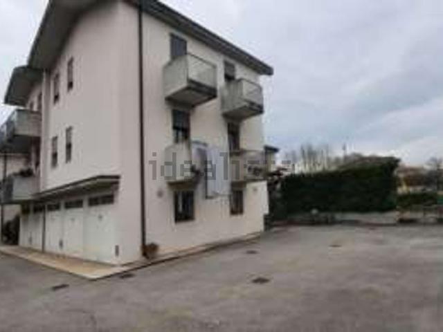 Appartamento in vendita a Vicenza, Veneto