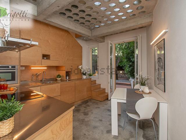 Appartamento in vendita a Finale Ligure, Liguria