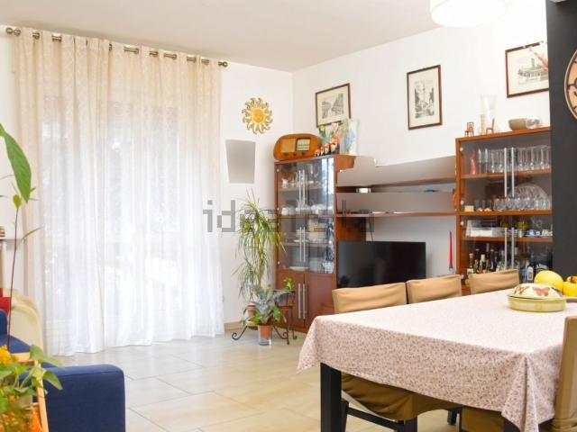 Appartamento in vendita a Ronco Briantino, Lombardia