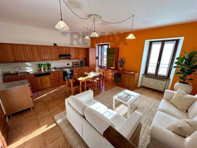 Appartamento in vendita a Valmaggiore, Endine Gaiano