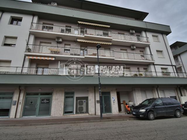 Appartamento in vendita a Marche, Macerata