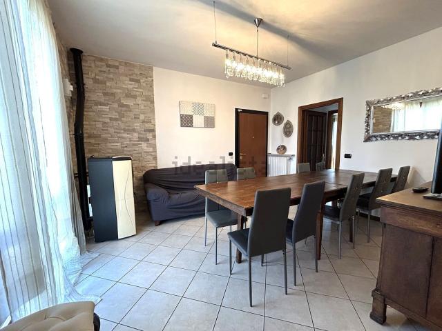 Appartamento in vendita a Fidenza, Parma