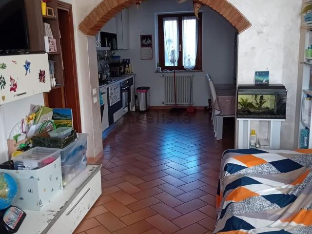 Appartamento in vendita a Lecchi, Toscana
