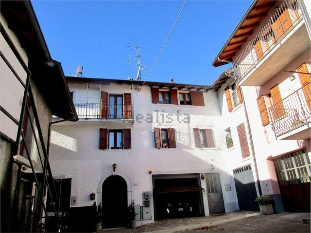 Appartamento in vendita a Cà Quadre, Sant'omobono Imagna