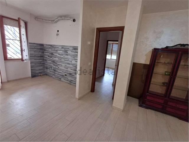 Appartamento in vendita a Latina, Lazio