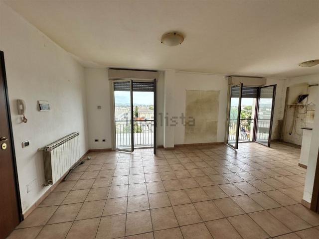 Appartamento in vendita a Venturina Terme, Campiglia Marittima