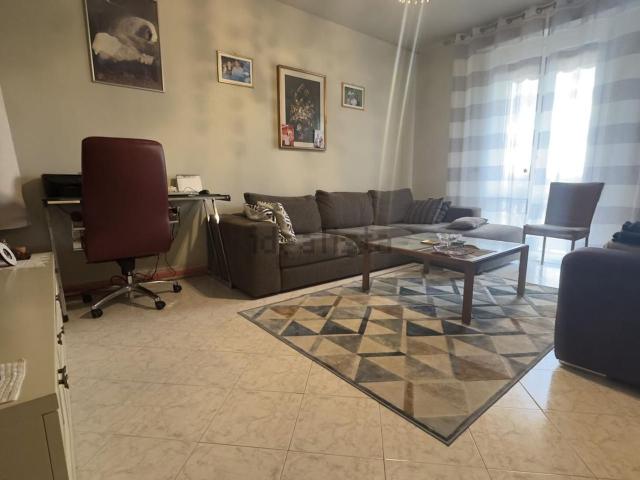 Appartamento in vendita a Carpaneto Piacentino, Reggio Emilia