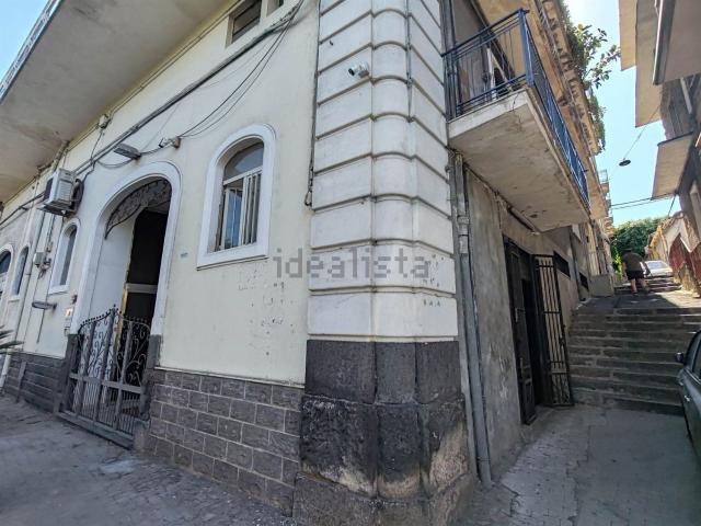 Appartamento in vendita a Paternò, Sicilia