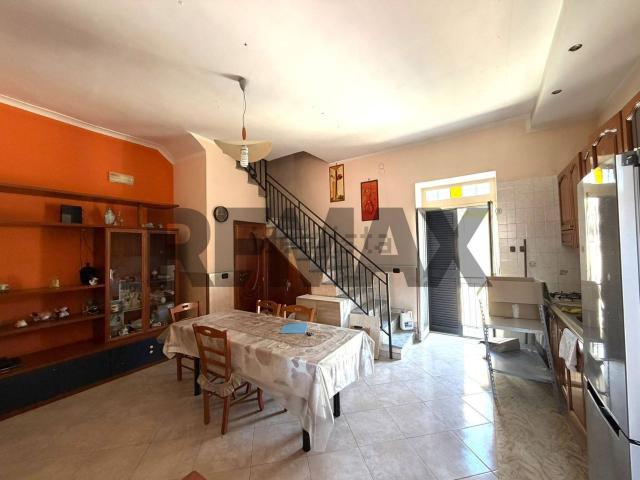 Appartamento in vendita a Afragola, Campania