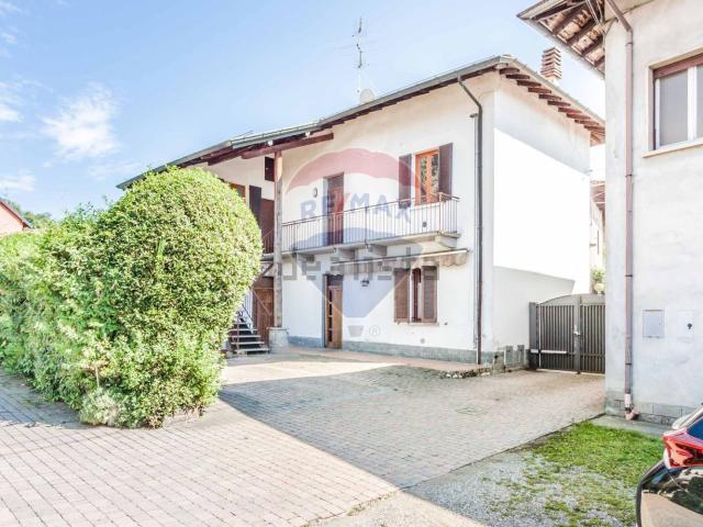 Appartamento in vendita a Cheglio, Taino
