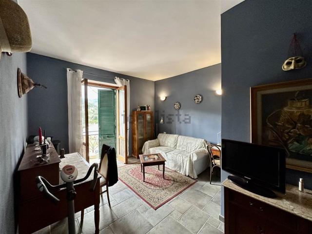 Appartamento in vendita a Rio, Toscana