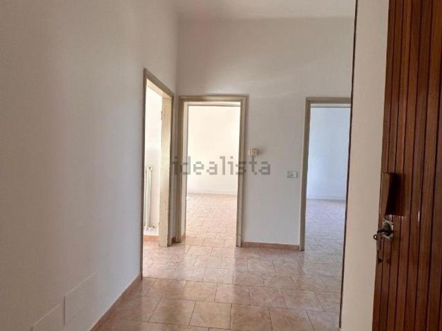 Appartamento in vendita a Canali, Re