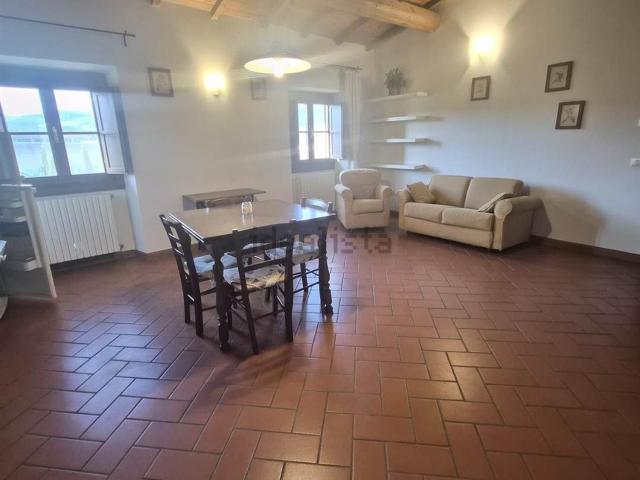 Appartamento in vendita a Pistoia, Toscana