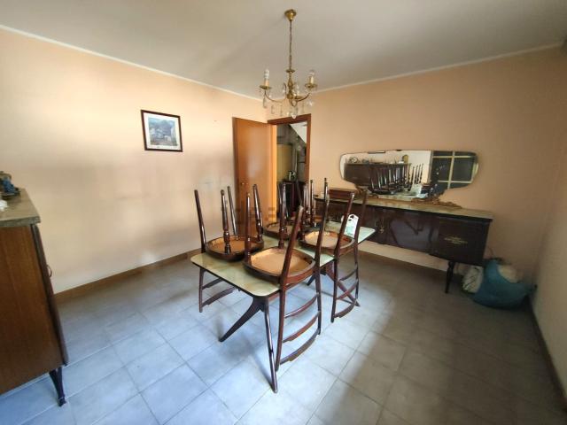 Appartamento in vendita a Bregnano, Lombardia