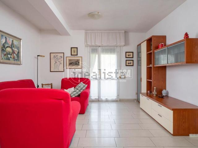 Appartamento in vendita a Mozzola, Castelnovo ne' Monti