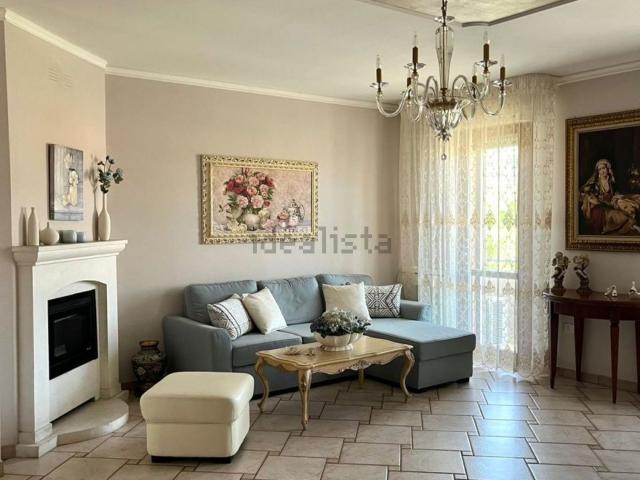 Appartamento in vendita a Vallefoglia, Marche
