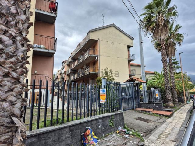 Appartamento in vendita a Liberto, Fiumefreddo Di Sicilia