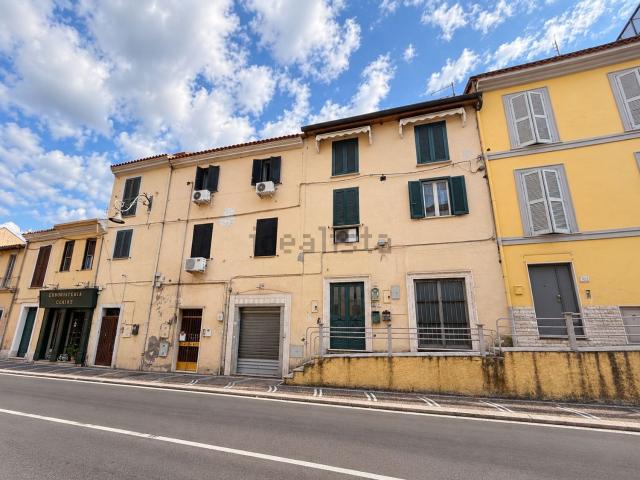 Appartamento in vendita a Centro storico, Frosinone