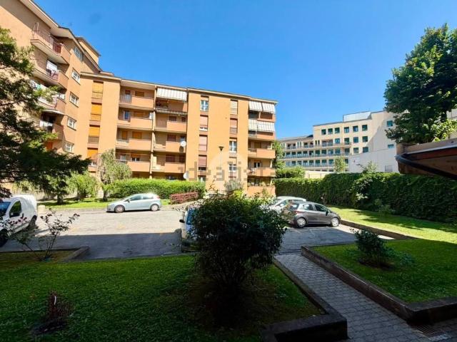 Appartamento in vendita a Le Gotrau, Aosta