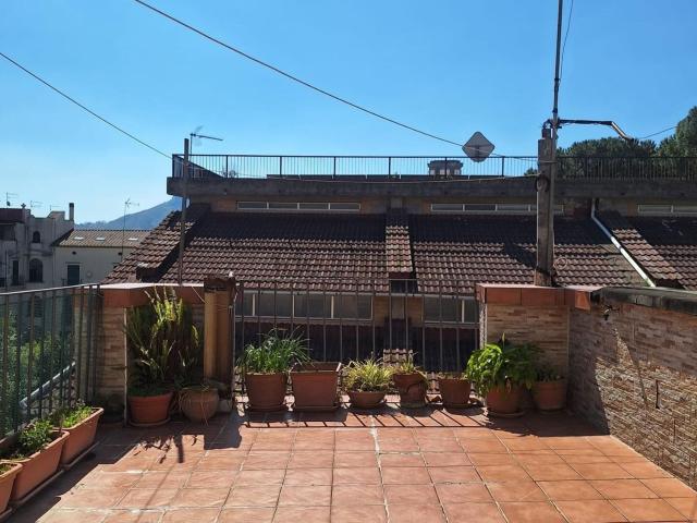 Appartamento in vendita a Casa Davide, Cava De' Tirreni