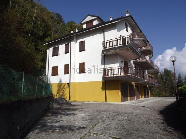 Appartamento in vendita a Comunità Montana della Valle Brembana, Algua