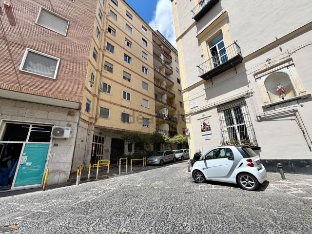 Appartamento in vendita a Municipalità 2, Campania